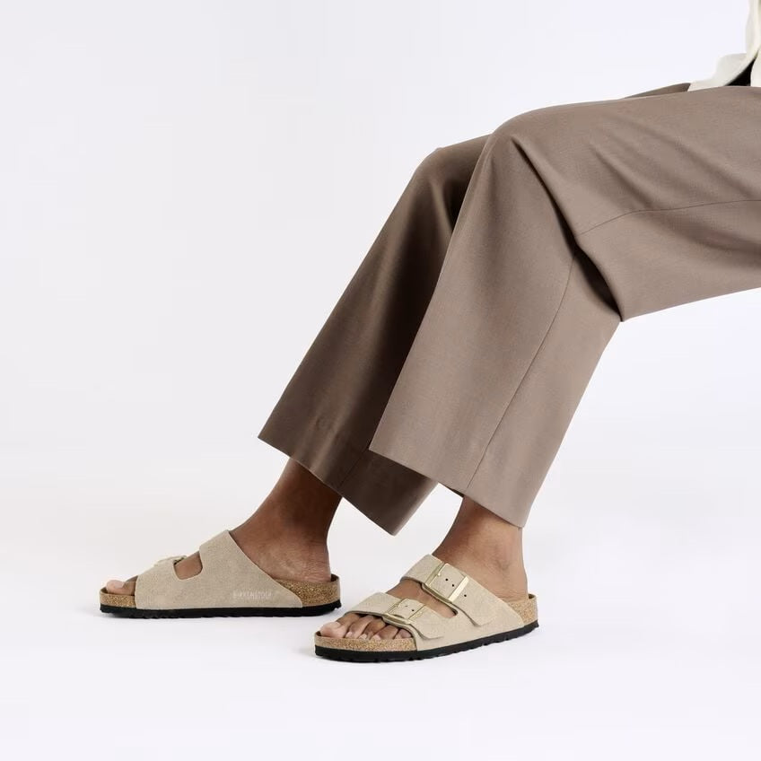 Arizona Classic Footbed : Sandcastle Suede
