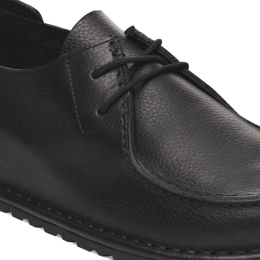 Utti Lace Up : Black
