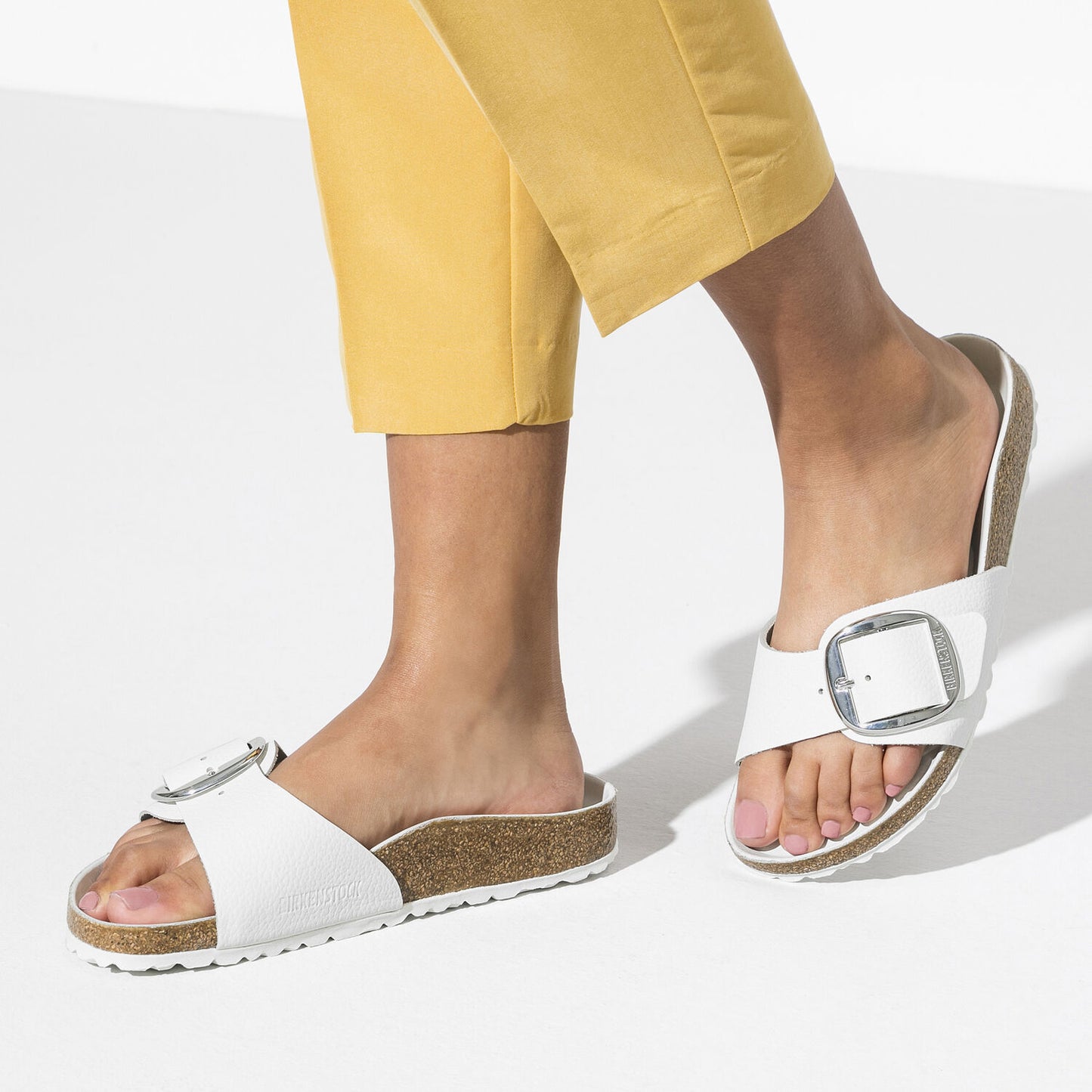 Madrid Big Buckle : White