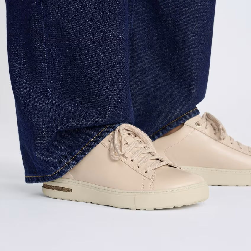 
                      
                        Bend : Glossy New Beige
                      
                    
