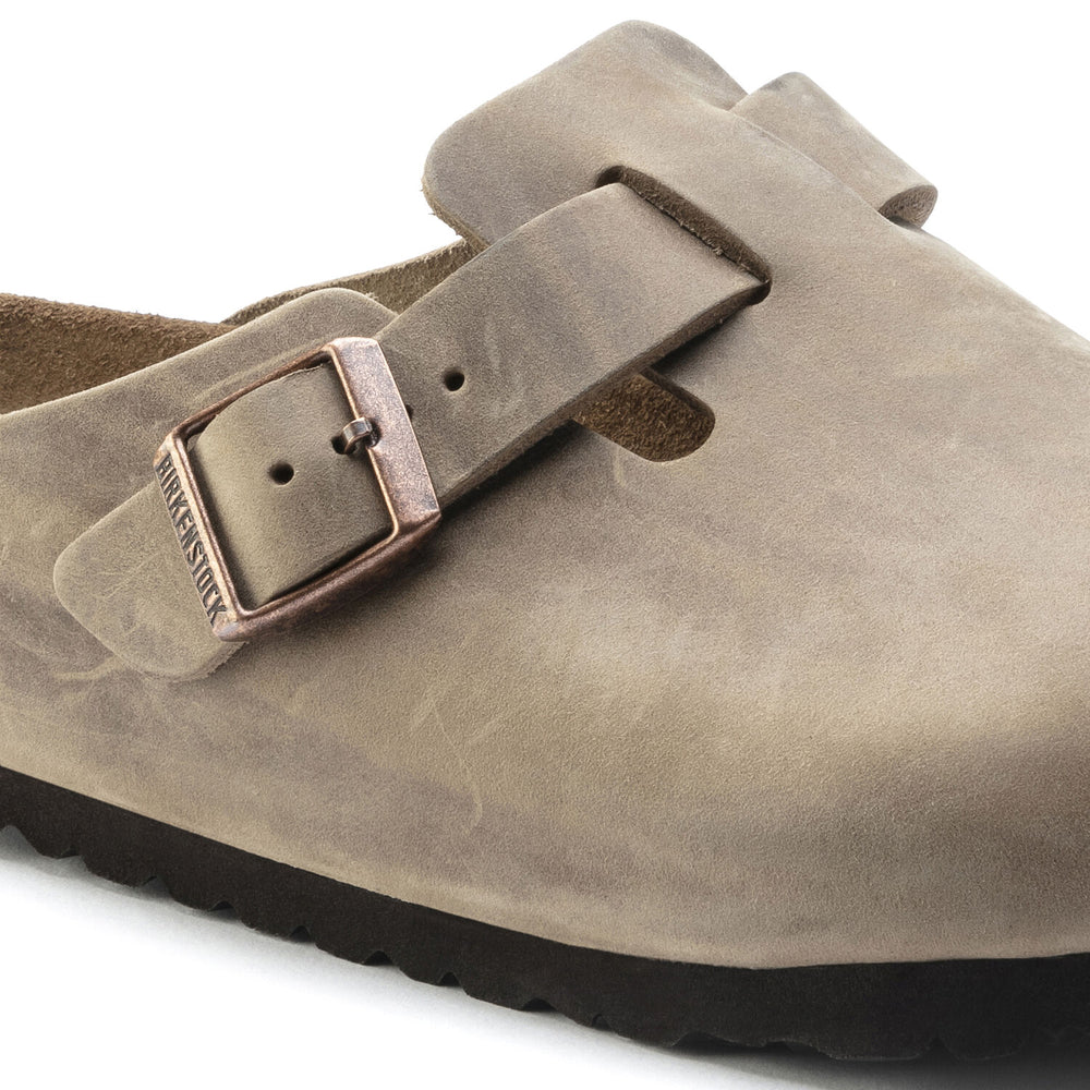 
                      
                        Boston Soft Footbed : Tobacco
                      
                    