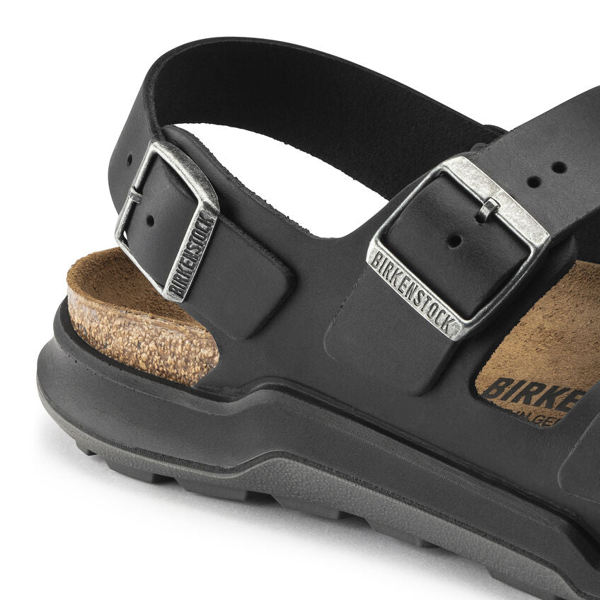 
                      
                        Milano Rugged : Black
                      
                    