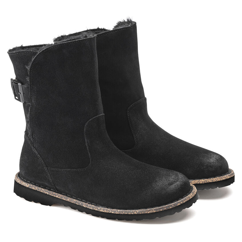 Uppsala Tall : Black Suede