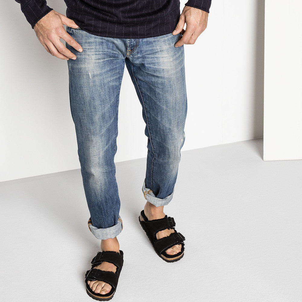 
                      
                        Arizona Shearling : Black
                      
                    